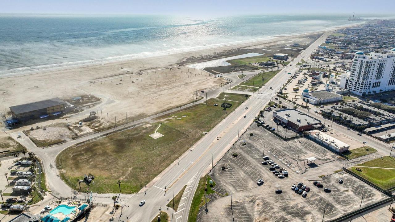 Summer Tropics Studio Apartment Two Queen Beds Galveston Exterior photo